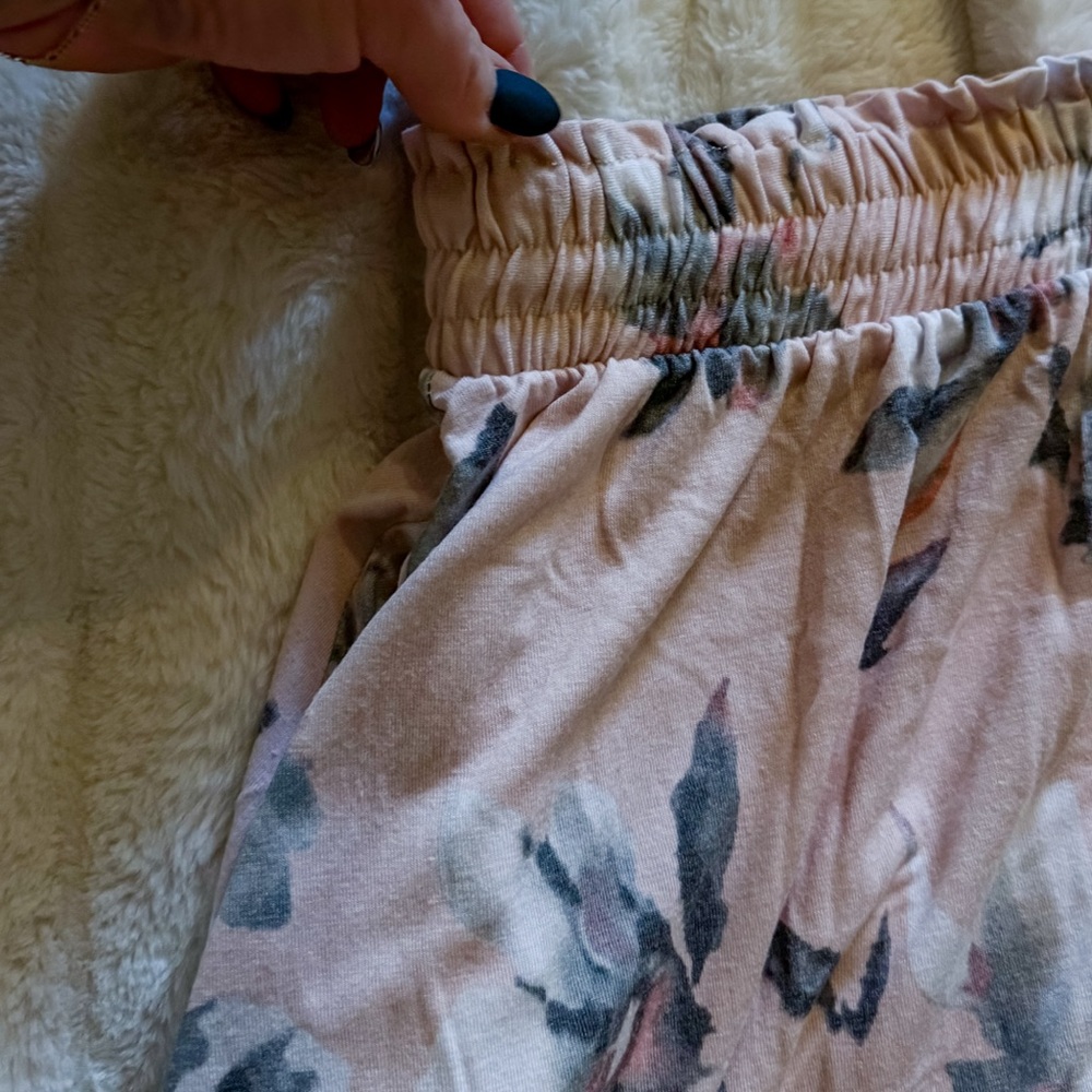 Sweet Lovely Floral Maxi Skirt in Soft Pink - Picture 3 of 7